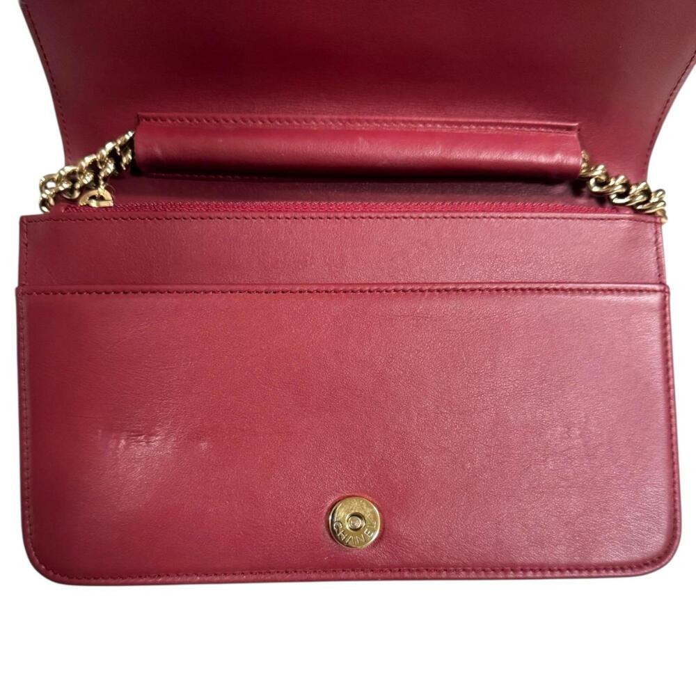 CHANEL Authentic Red Caviar Leather Wallet - Picture 10 of 13